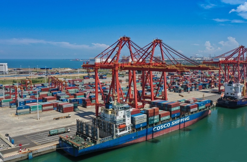 洋浦上半年工业、贸易、港航保持快速增长