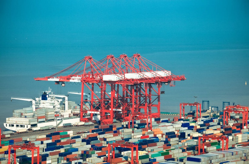 海南省货物进出口表现出韧性与潜力